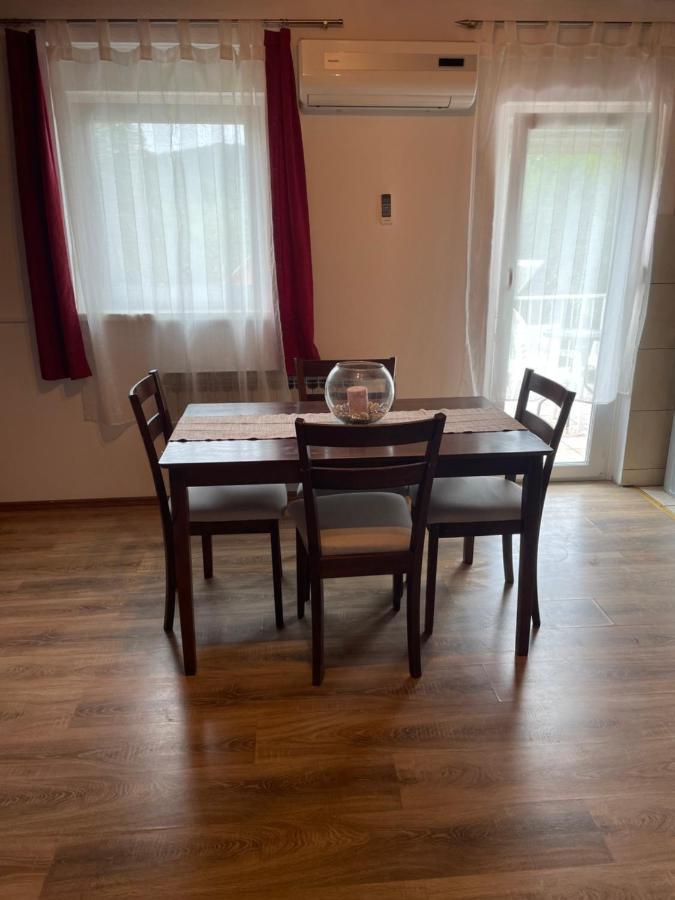 Apartment Plavo Oko Smoljanac Exteriér fotografie