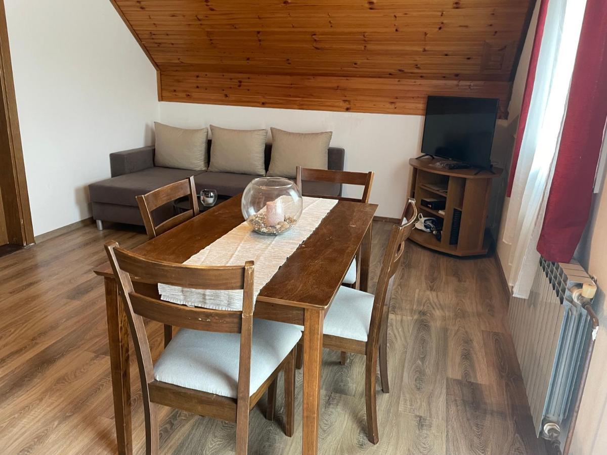 Apartment Plavo Oko Smoljanac Exteriér fotografie